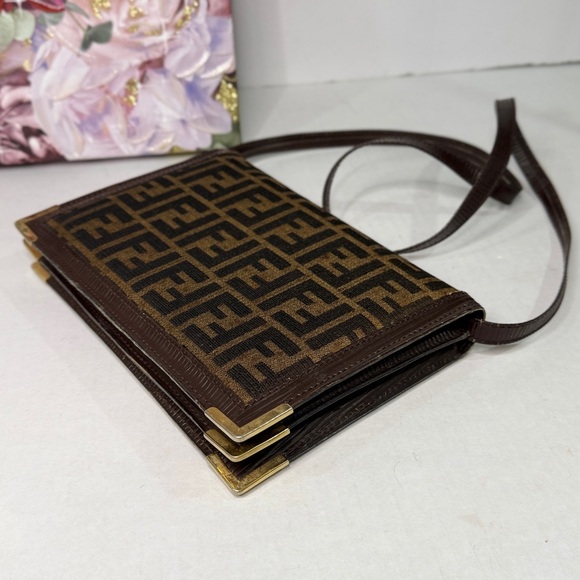 FENDI RARE Vintage Zucca Crossbody bag - Picture 3 of 11
